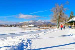 Read more about the article Ice trail on the shores of Memphremagog Lake : 2.8 km to roam